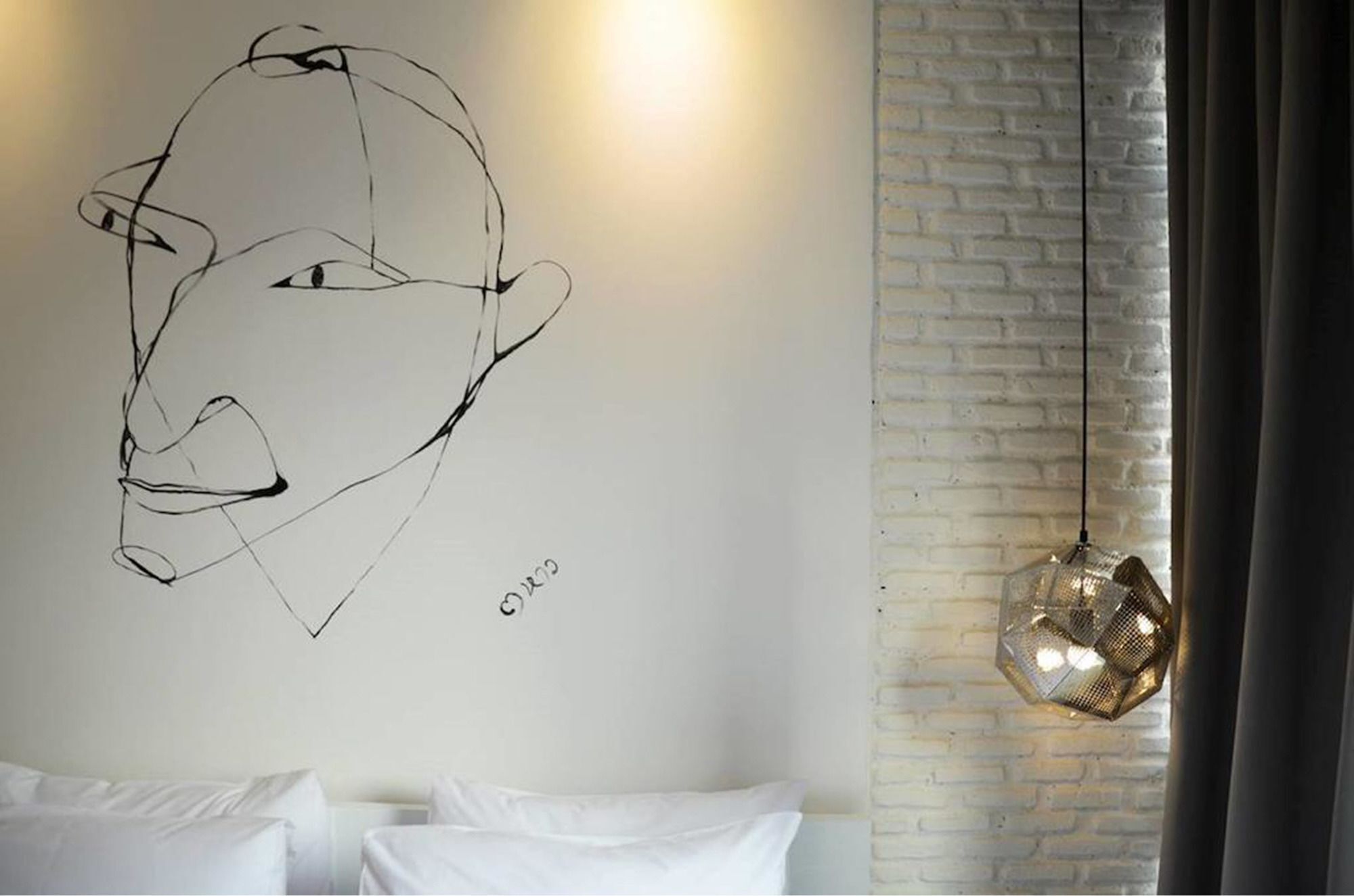 3 Howw Hostel At Sukhumvit 21 Бангкок Экстерьер фото